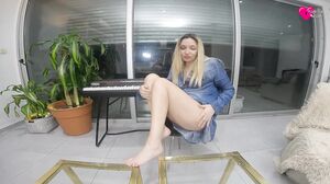 Katrina Van - Romp With Mutual Orgasm