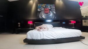 Katrina Van - The Whore in the Hotel