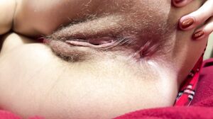 Hairy babe tight anal dildo masturbation