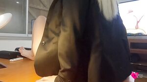 Katrina Van - Masturbating My Ass on the Desk