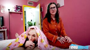 Amber Maddie - Sneaky Sex My Dick In a Box Prank Got Me Laid!