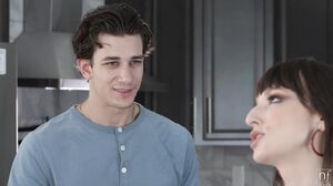 Lexi Luna - October 2025 Fantasy Of The Month