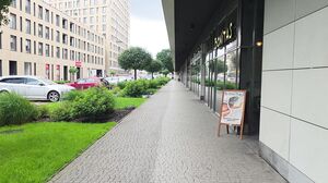 XES - Julia North BTS