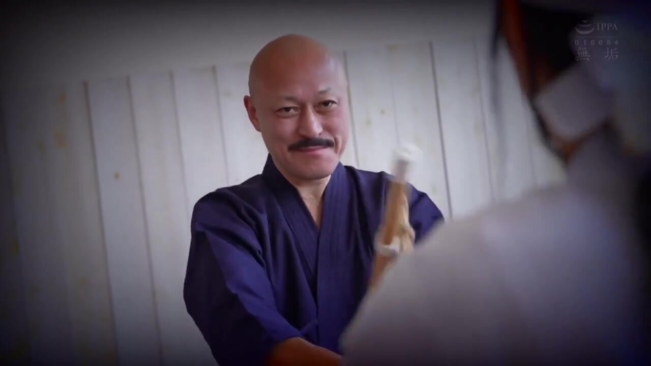 MUDR-325 Naoki Yamamoto's 40th Anniversary Works as a Writer 1: Moeyo Ken (Burning Sword) - Transfer Student - Sumire Kuramoto