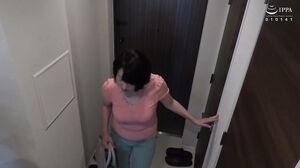 MEKO-366 "Auntie Rental" Service Returns 100: I Wanted More Amazing Sex With This Sexy, Kind Auntie Who'd Even Let Me Secretly Have Creampie Sex If I Asked, So I Asked Her Again
