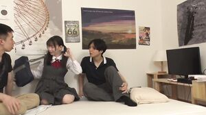 HUBLK-033 He plays pranks on an innocent student he met at an arcade! He plays pranks on an innocent student who is in the midst of a rebellious phase against her parents and wants to become an adult! He shows her porn and porn magazines, and even his dic