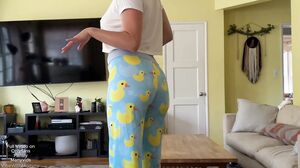 VibeWithMommy - Stepmom Shows Off How Nasty She Is in Front of Your Friend