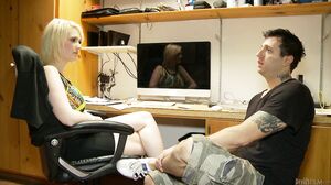 DevilsFilms - Gazongas 7 - sc1 - Siri