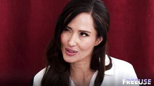 FreeUseMILF - Izi Blu