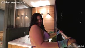 Laura Fer curvy latinas want pounded