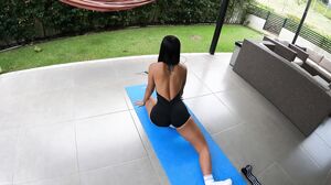 Daniela Antury - Would you like to be my Personal Trainer JOI Experience