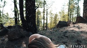 FemJoy - Bella Model Forest Beauty