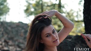 FemJoy - Bella Model Forest Beauty