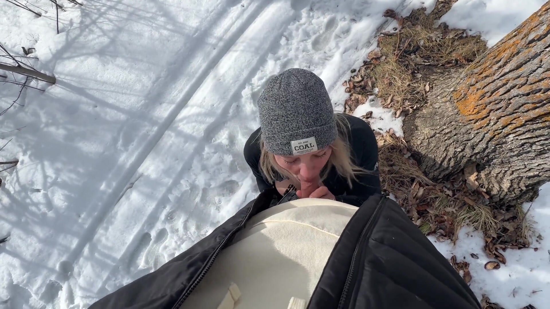 TheRykers - Outdoor Sex with Hot Babe in the Park in Winter