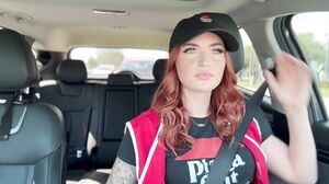 Zoeneli - Fucking The Pizza Delivery Girl After She Was Late