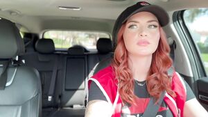 Zoeneli - Fucking The Pizza Delivery Girl After She Was Late