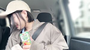 JERA-019 I was invited by Yumi Nijimura, a boyish part-time worker who loves older men... She swallowed my cum and creampied me many times with her blowjob technique that she has never shown to her boyfriend