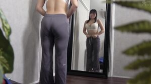 PESS-016 Hidden camera footage of changing rooms, housewives, and housewives changing clothes. 2-disc set.