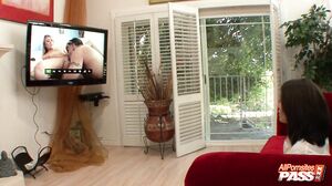 Teen Babe Gabriella Blowjobs