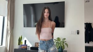 Sophie Tyler - Hot Stepsister Persuades Me To Borrow My Car