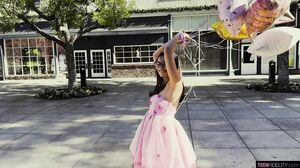 Kaia Martin - Creampies And Cupcakes