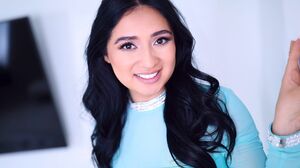 Amateur Allure - Ophelia Purr