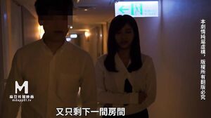 Wu Mengmeng - No condom series. Fornication cafe. Shot in front of guests. 2