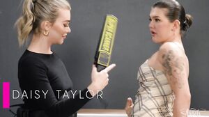 Daisy Taylor, Emma Rose - Frisk Me, Fuck Me