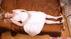 GirlsOutWest - Hunny Maya Bee And Ruby Tuesday