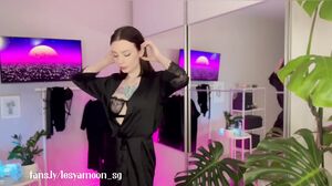 Lesya Moon - Slut with juicy ass fucks her pussy