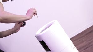 HAME-051 Awaken your erotic side with the climax relaxation effect of aphrodisiac mist! Foot relaxation CA shiny black tights beauty salon International flight CA Miu edition