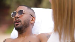 Dillon Cox Nikole Nash - Twerk Off