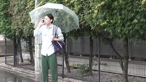 DVMM-312 "It's my first time, so I'm nervous..." An exquisite technique that barely touches the dick! A fair-skinned, big-assed beautiful girl who makes men writhe in agony with a teasing groin massage ends up having raw sex after three nominations. Hanam