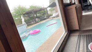 Stepdaughter knows her drunk daddy is just frustrated