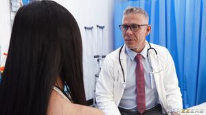 Violet Myers - Anal exam in 4K