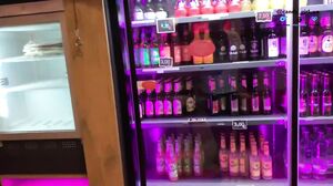 Tara Summers - Busty Wife Cheated on her Husband with a Stranger for Money while she was on Vacation 2