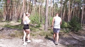 ViviVallentine - War das Illegal - WTF - Joggen im Wald mit Krassen Folgen