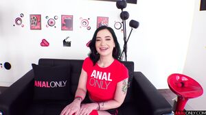 Paging Gia Paige’s Ass