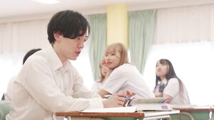 EBWH-265 Half-naked Swimsuit Academy: I'm a transfer student who keeps getting erections, so the big-breasted slut Kiyomiya-san is worried about me and will give me a handjob so I can make it to the next class! Kiyomiya Jinai