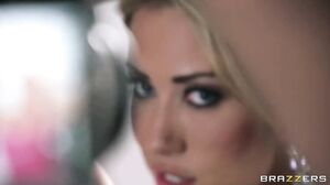 Capri Cavanni Taylor Vixxen Lesbians Eat Each Others Pussies In Hard Sex