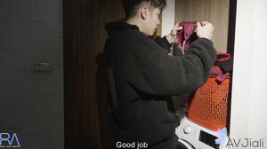 Panty Sniffer Gets Caught By Step parent Xian’erai