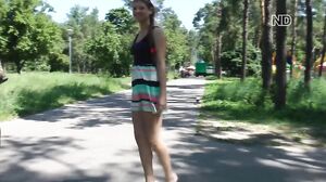 Nudolls - girl flashing