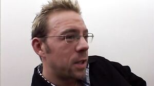 Cute Babe Naomi Russell Gets with Two Black Dicks