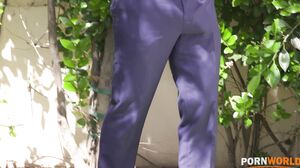 Vanna Bardot - PornWorld - Neighborhood Stud Digs Out Horny Slut