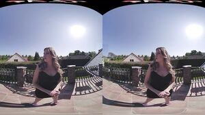 Rebecca Volpetti - Fashion Week in Milano