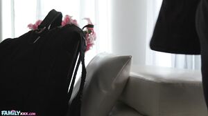 FamilyXXX - Lana Smalls