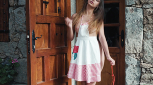 Eternaldesire - Yarina A - Glam Lady Shows Pretty Body