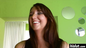 Hot babe makes a guy cum on her