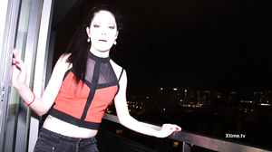 XTime - Rebecca Volpetti Si Fa Sfondare Da Blanco