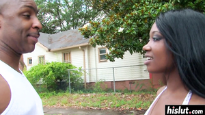 Skilled girl knows how to ride a dick